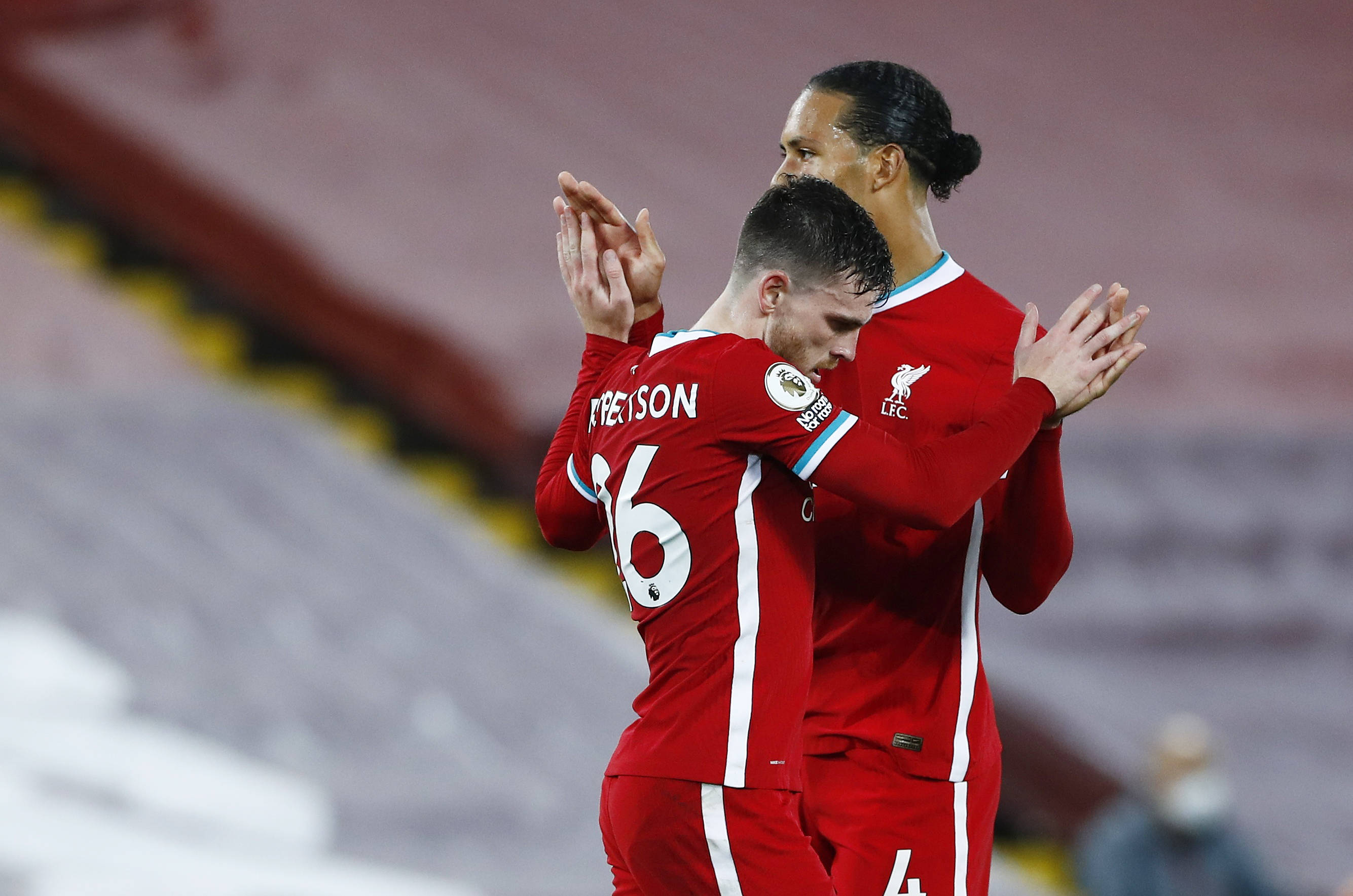 性使他如同 性使他如同